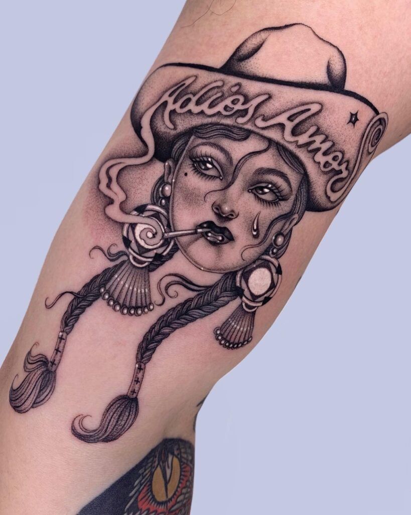 Tatuajes Fine Line en Barcelona - Mujer - Por Sara Rosa