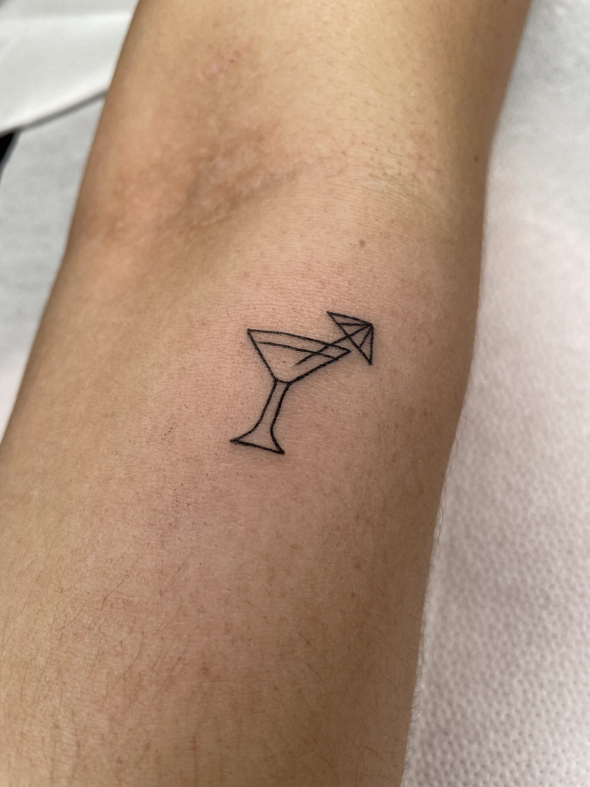 Tatuajes sin cita previa en Barcelona - Walkins Tattoos - Cocktail